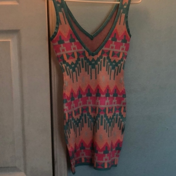 2B Bebe Aztec print knit mini dress. - Picture 2 of 2
